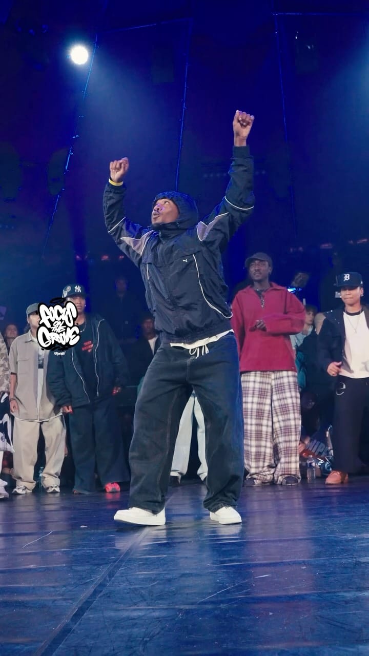 Post 2 by kkzau (kizzo or key-zo or key-kizzo) on Instagram (video)