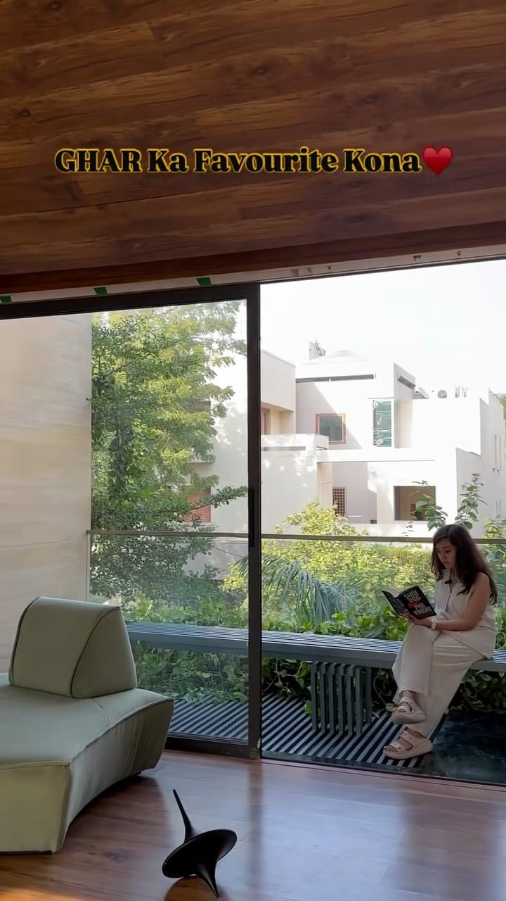 Post 8 by The Art Container by Raveena Panchal Shah on Instagram (video)