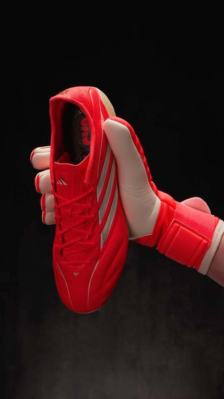 Post 2 by SOCCER.COM Keepers on Instagram (video)