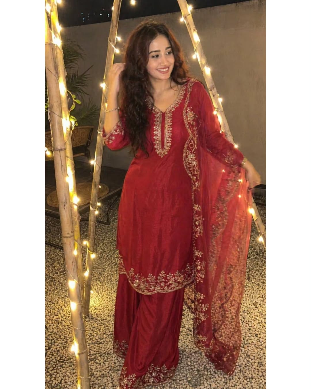 Post 7 by Pragya Mishra on Instagram (carousel)