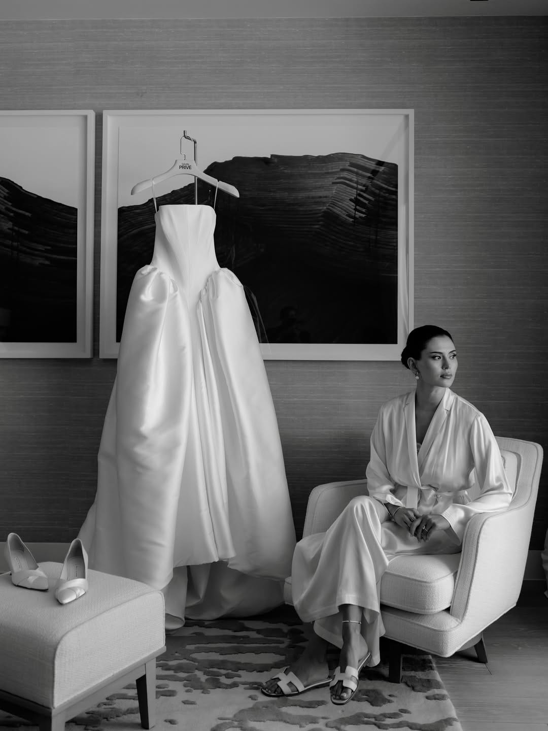 Post 7 by Fotis Sid Tasios | Editorial Wedding Photographer on Instagram (carousel)