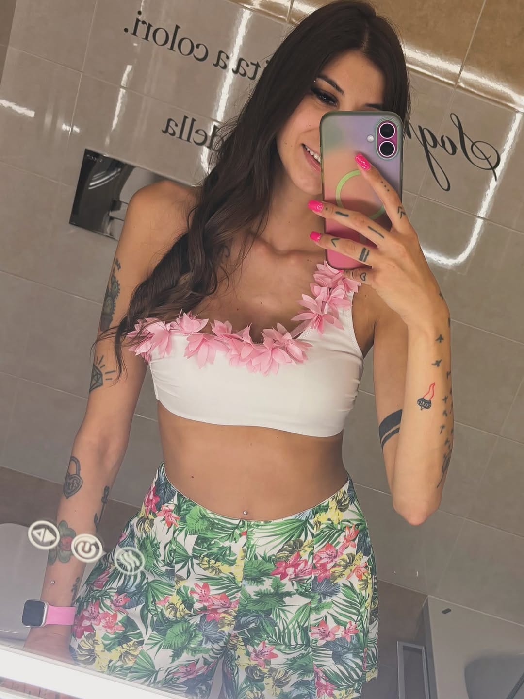 Post 3 by Queen S. 👑 on Instagram (image)
