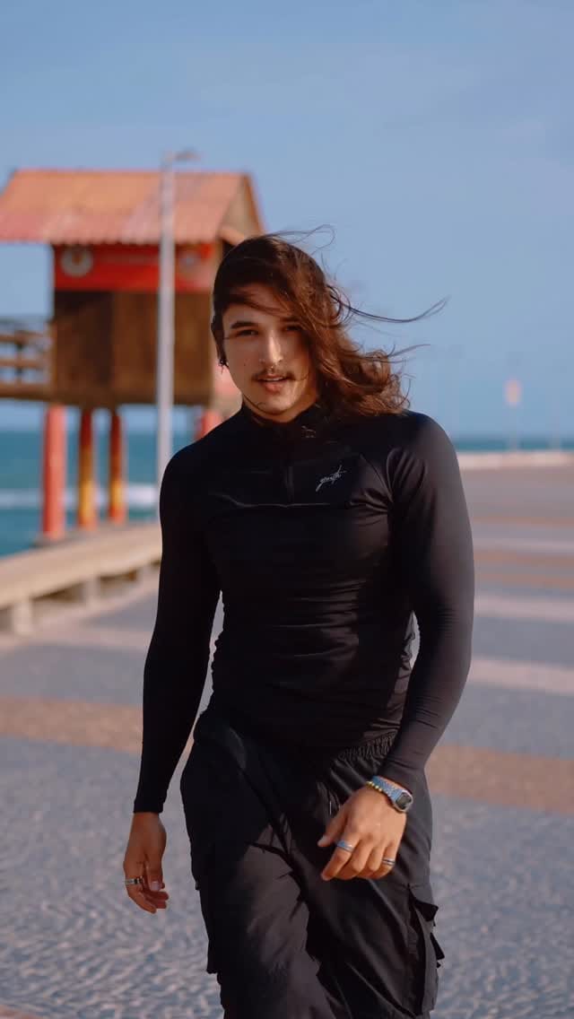 Post 9 by Christian Bazano on Instagram (video)