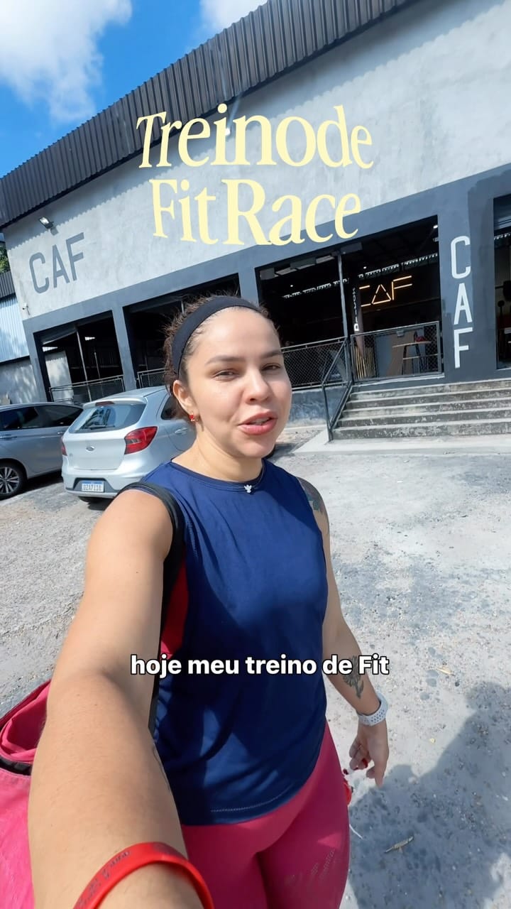 Post 2 by Julieta Câmara on Instagram (video)
