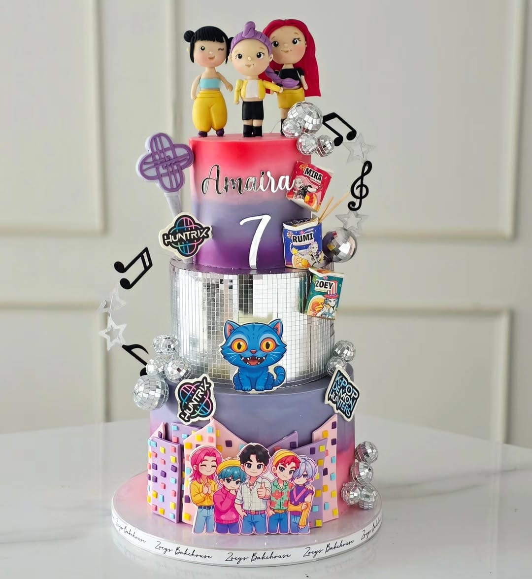 Post 6 by Zoeys Bakehouse on Instagram (carousel)