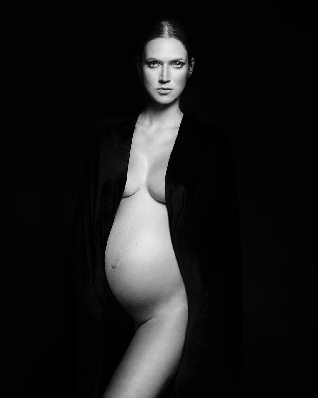Post 10 by DONATELLA NICOLINI | Portrait & Maternity Photographer on Instagram (image)