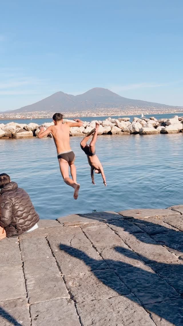 Post 10 by Peppemor on Instagram (video)