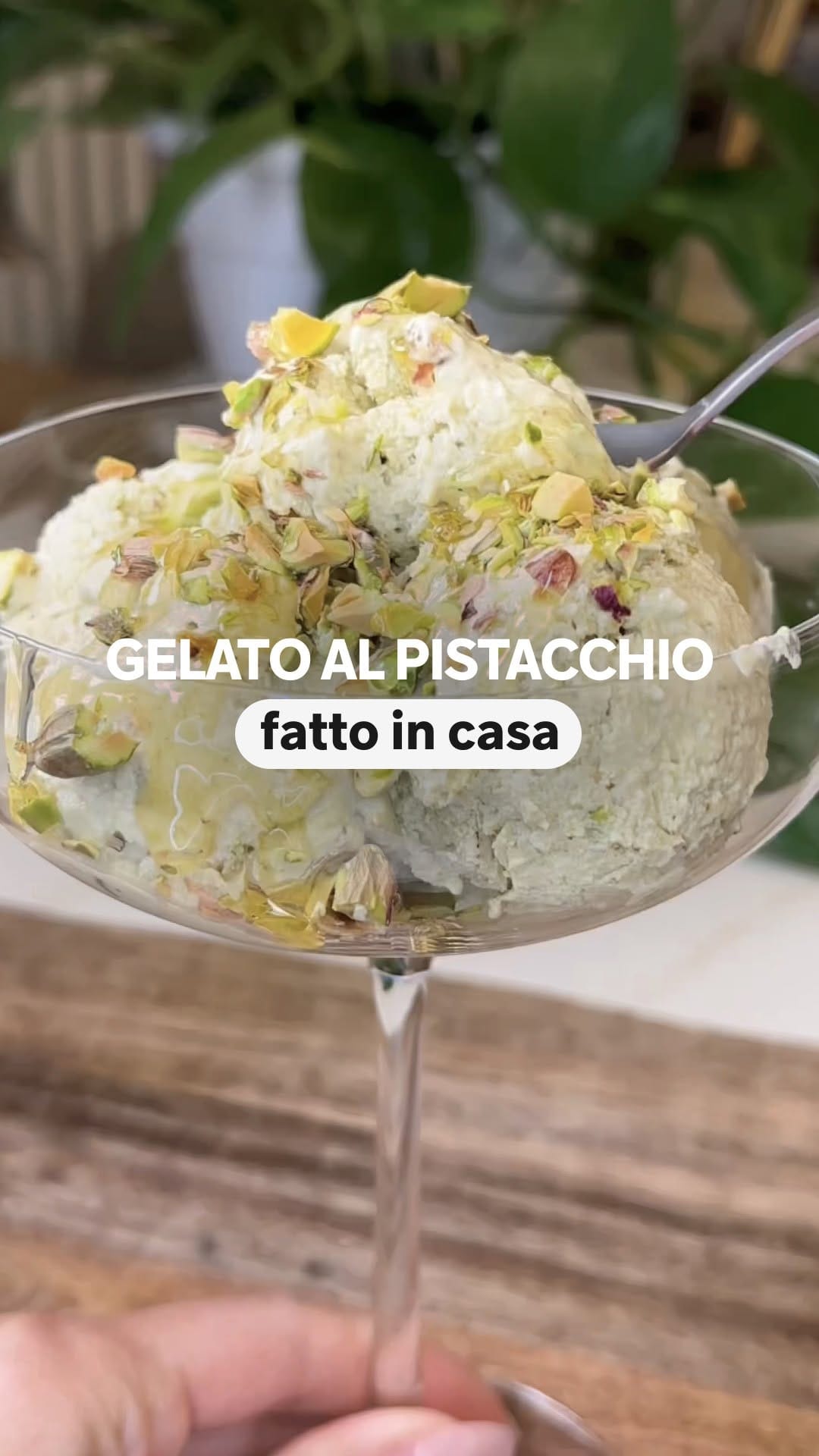 Post 1 by Laura Trotta on Instagram (video)