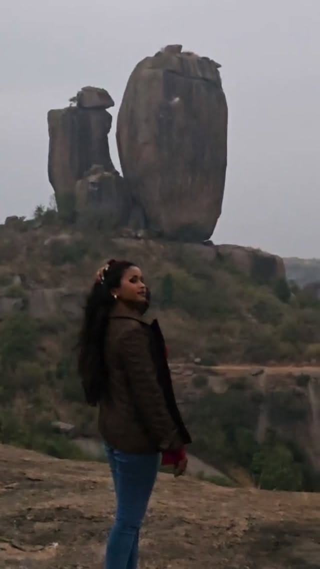 Post 6 by Apoorva Gowda on Instagram (video)