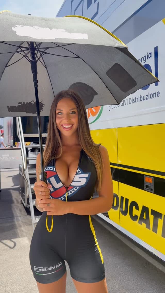 Post 6 by Roberta ghirotto 🌺 on Instagram (video)