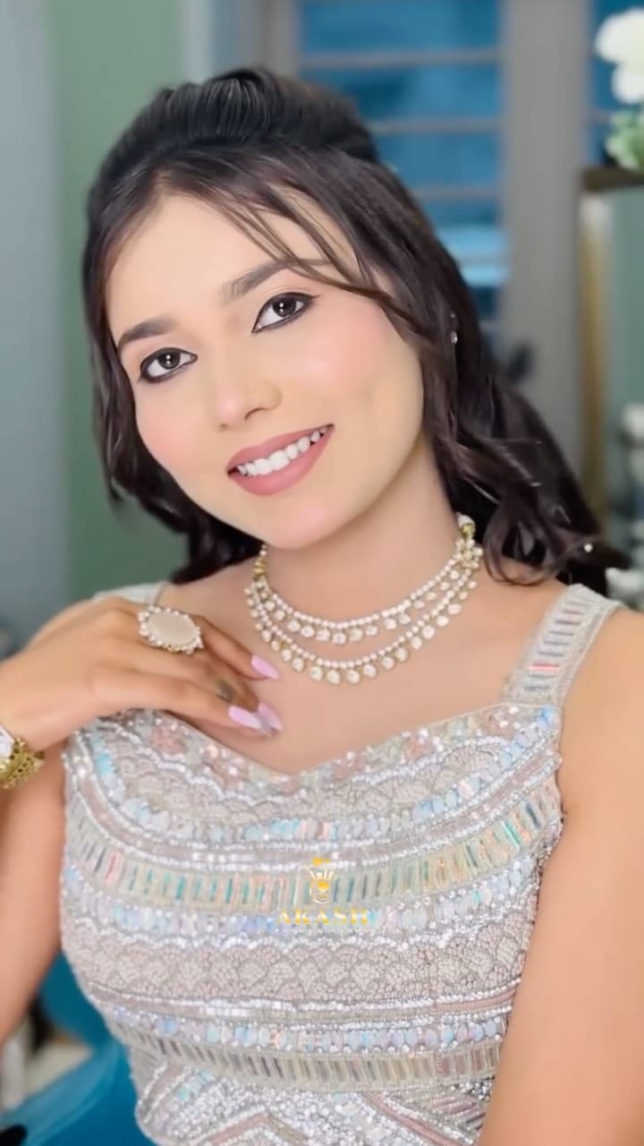 Post 4 by Sumita paghadar / Hetal paghadar on Instagram (video)