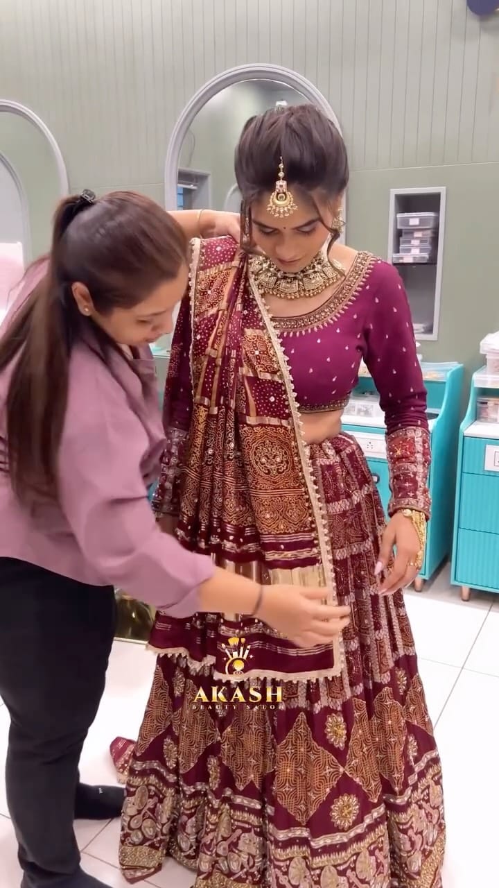 Post 1 by Sumita paghadar / Hetal paghadar on Instagram (video)