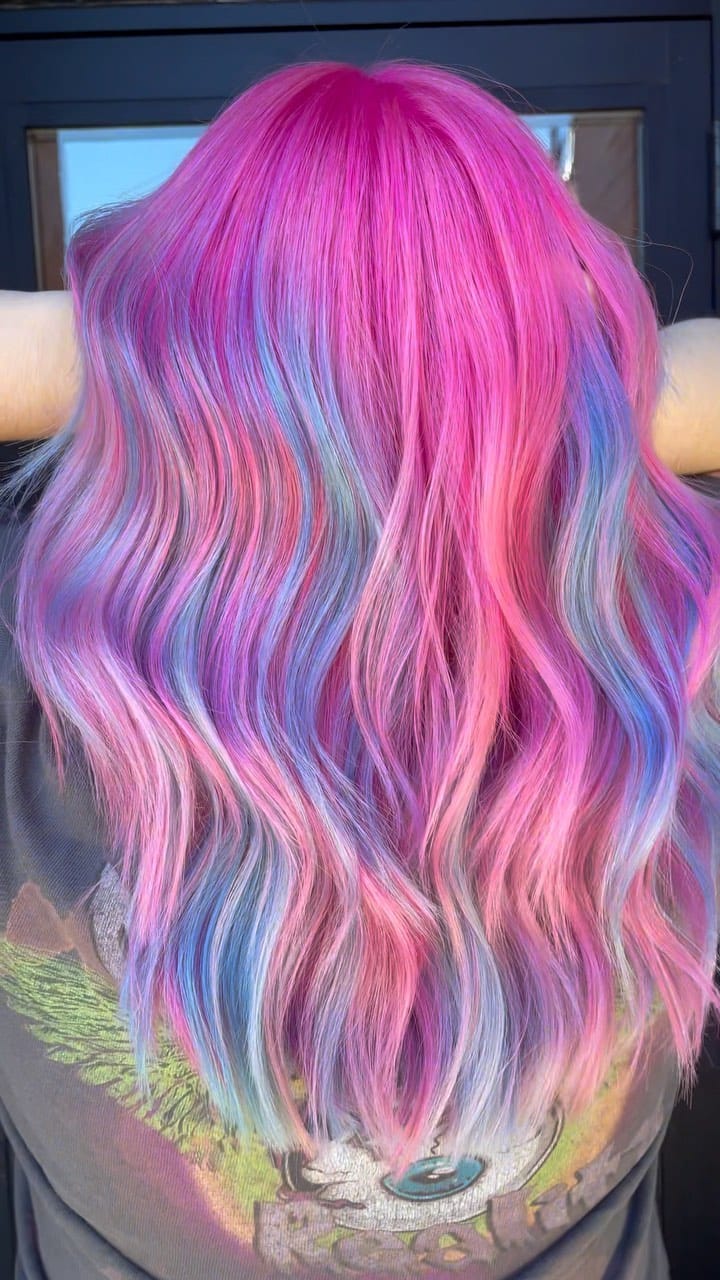 Post 10 by Boston📍Balayage/Vivid Colorist on Instagram (video)