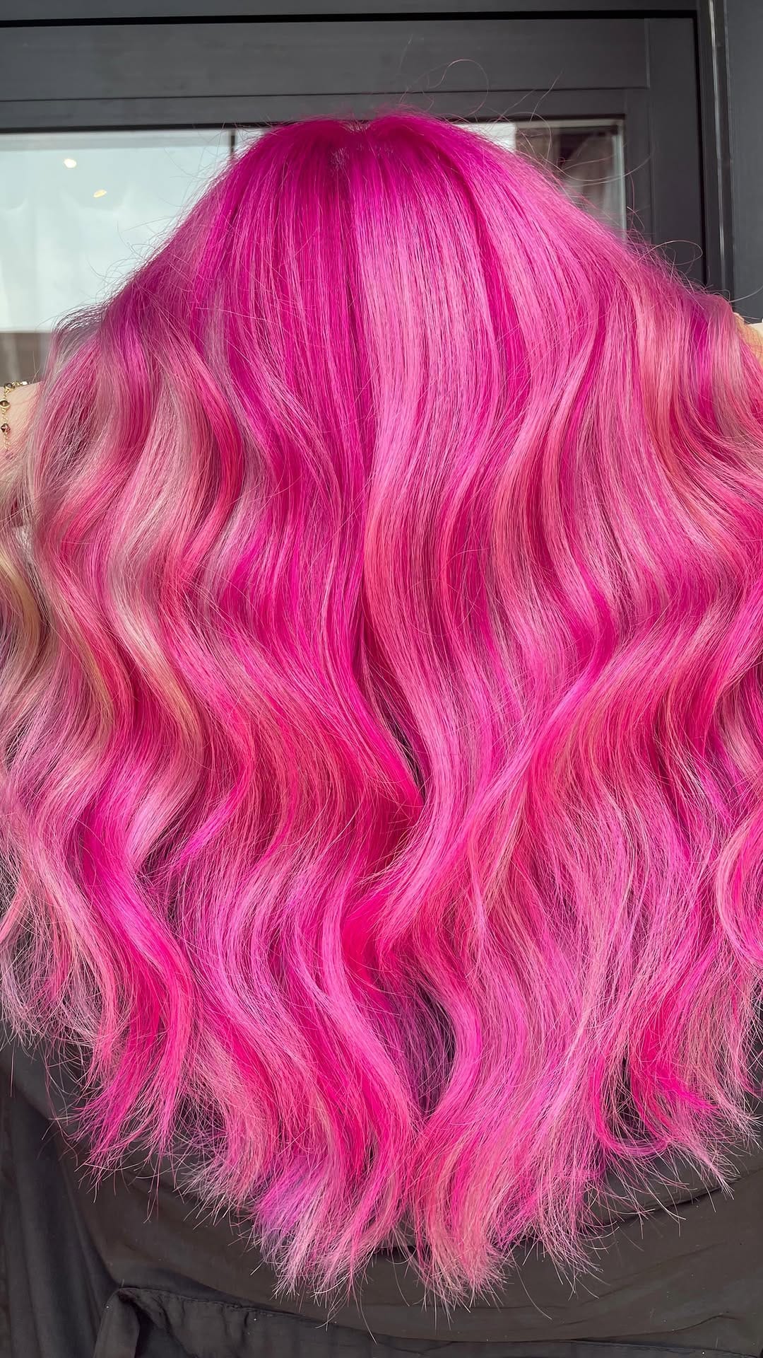 Post 8 by Boston📍Balayage/Vivid Colorist on Instagram (video)