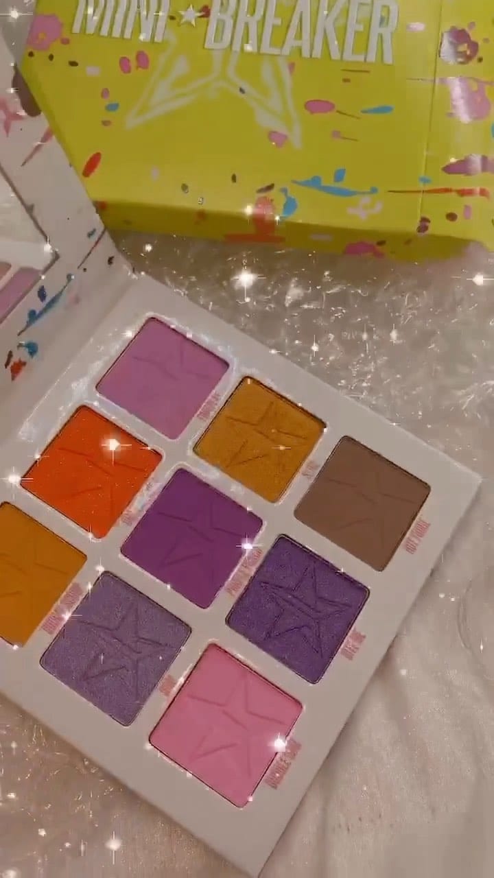 Post 9 by BEAUTY STORE🇮🇳|MAKEUP/SKINCARE on Instagram (video)