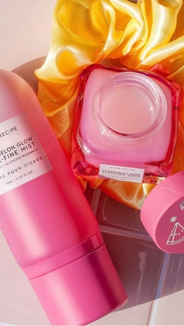 Post 7 by BEAUTY STORE🇮🇳|MAKEUP/SKINCARE on Instagram (video)
