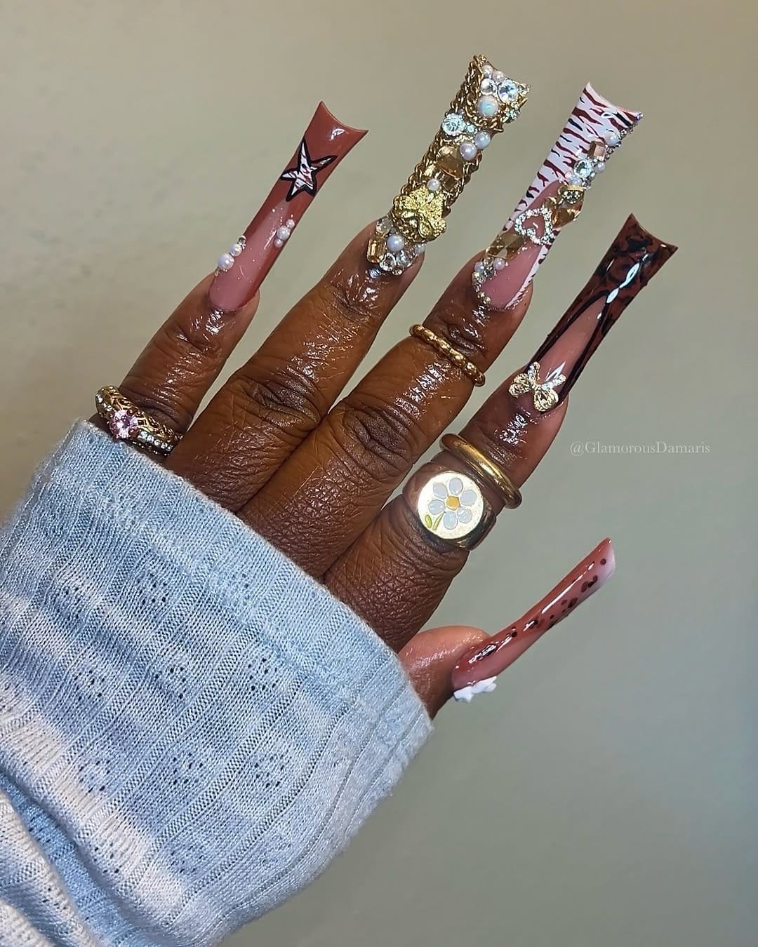 Post 9 by Ms. Never Not Working💰💅🏾💄🐰 on Instagram (carousel)