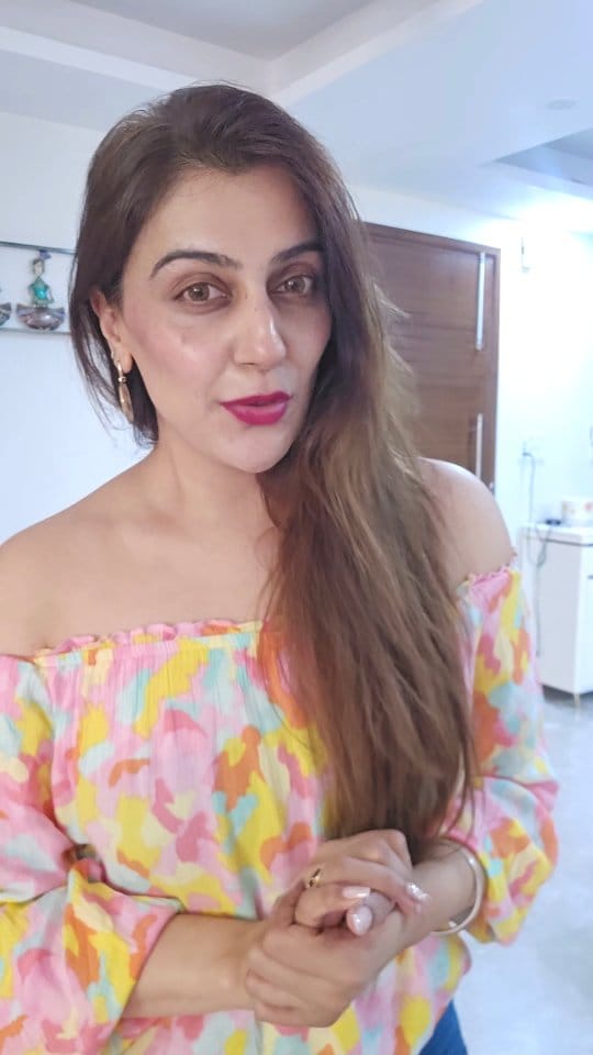 Post 8 by Anant Kaur Darbar on Instagram (video)
