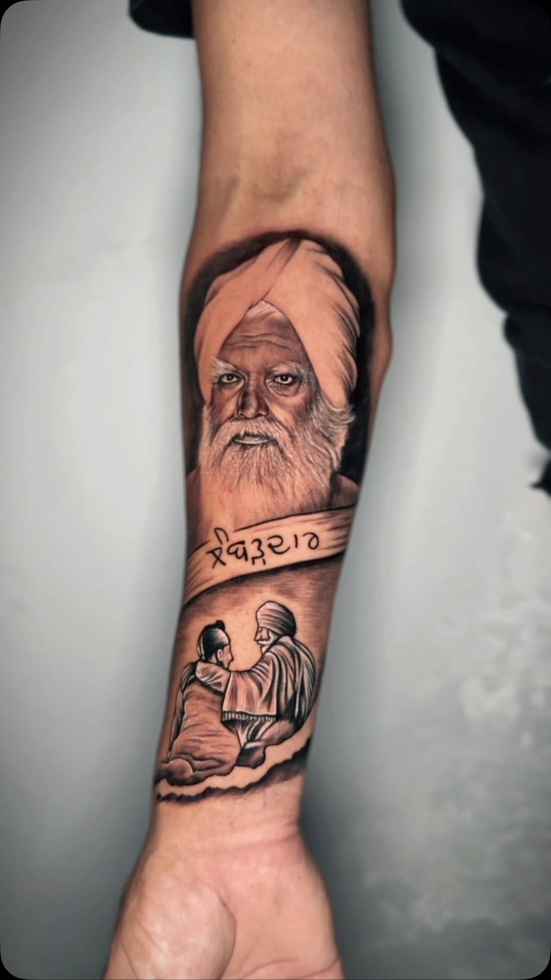 Post 6 by Manmeet Singh on Instagram (video)