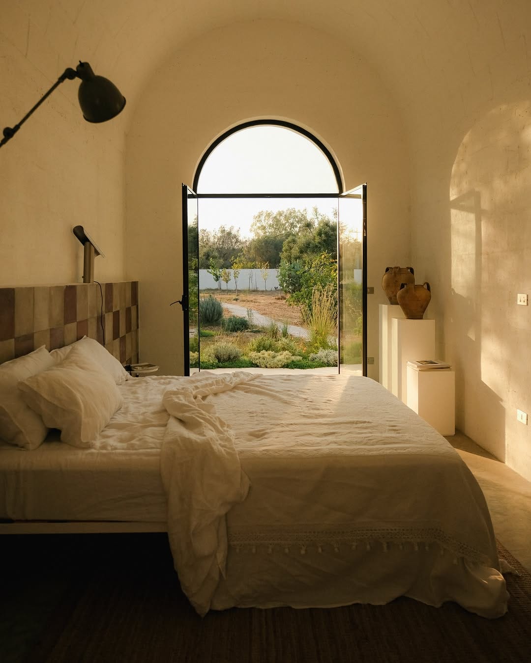 Post 6 by Roberta Mazzone | Slow travel & Lifestyle on Instagram (carousel)