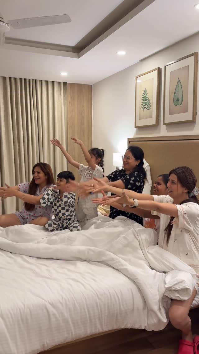 Post 6 by Jasprit kaur on Instagram (video)