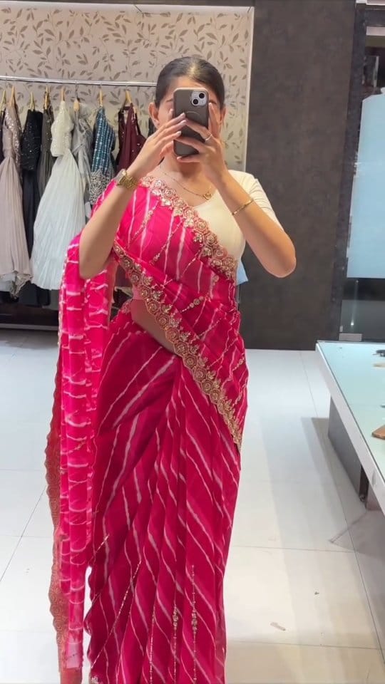 Post 5 by Jetpur Saree House on Instagram (video)
