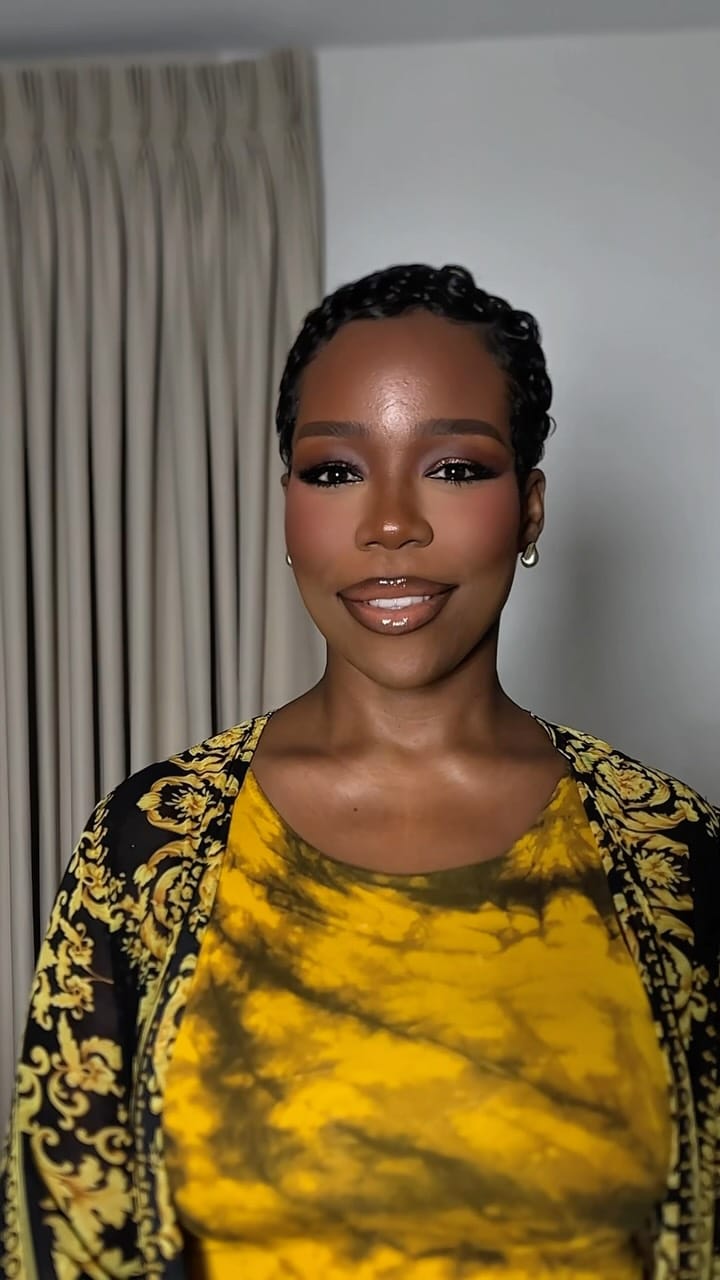 Post 2 by LEKKI MAKEUP ARTIST on Instagram (video)