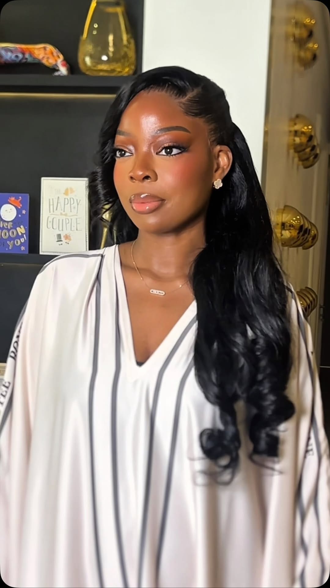 Post 1 by LEKKI MAKEUP ARTIST on Instagram (video)
