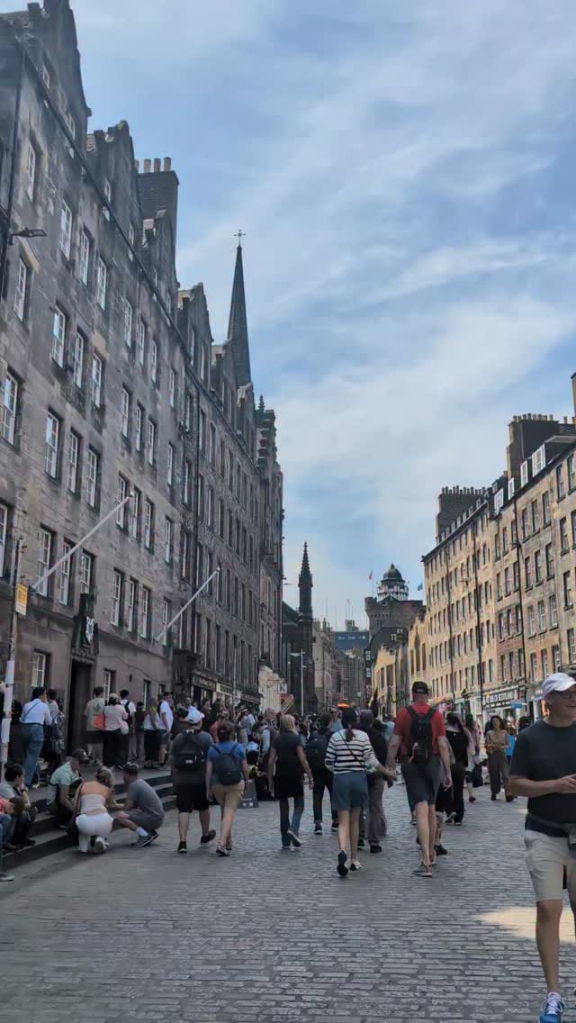 Post 1 by Edinburgh Eye 🏴󠁧󠁢󠁳󠁣󠁴󠁿 on Instagram (video)