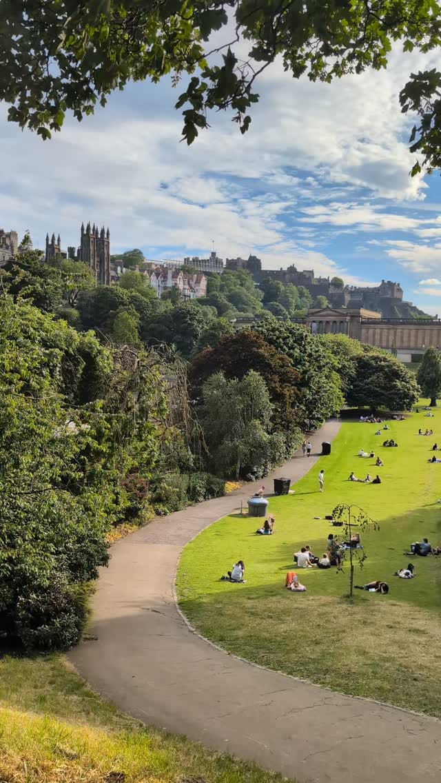 Post 2 by Edinburgh Eye 🏴󠁧󠁢󠁳󠁣󠁴󠁿 on Instagram (video)