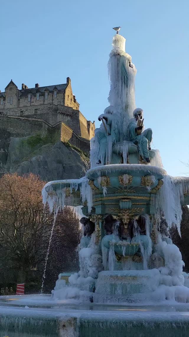 Post 7 by Edinburgh Eye 🏴󠁧󠁢󠁳󠁣󠁴󠁿 on Instagram (video)