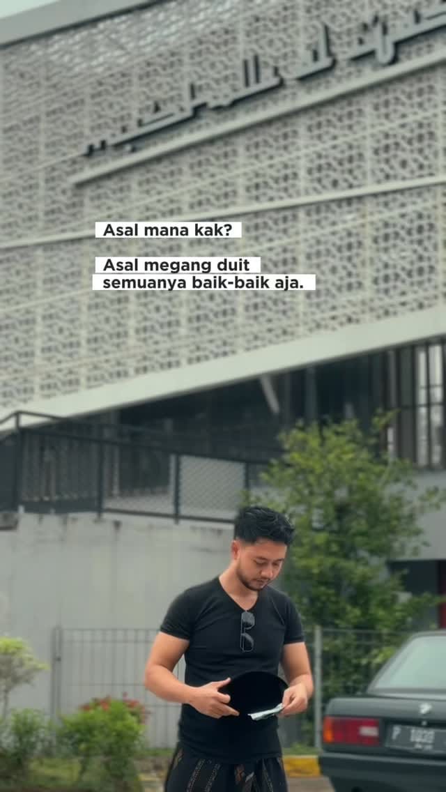 Post 5 by Baedowi Joyoterto on Instagram (video)