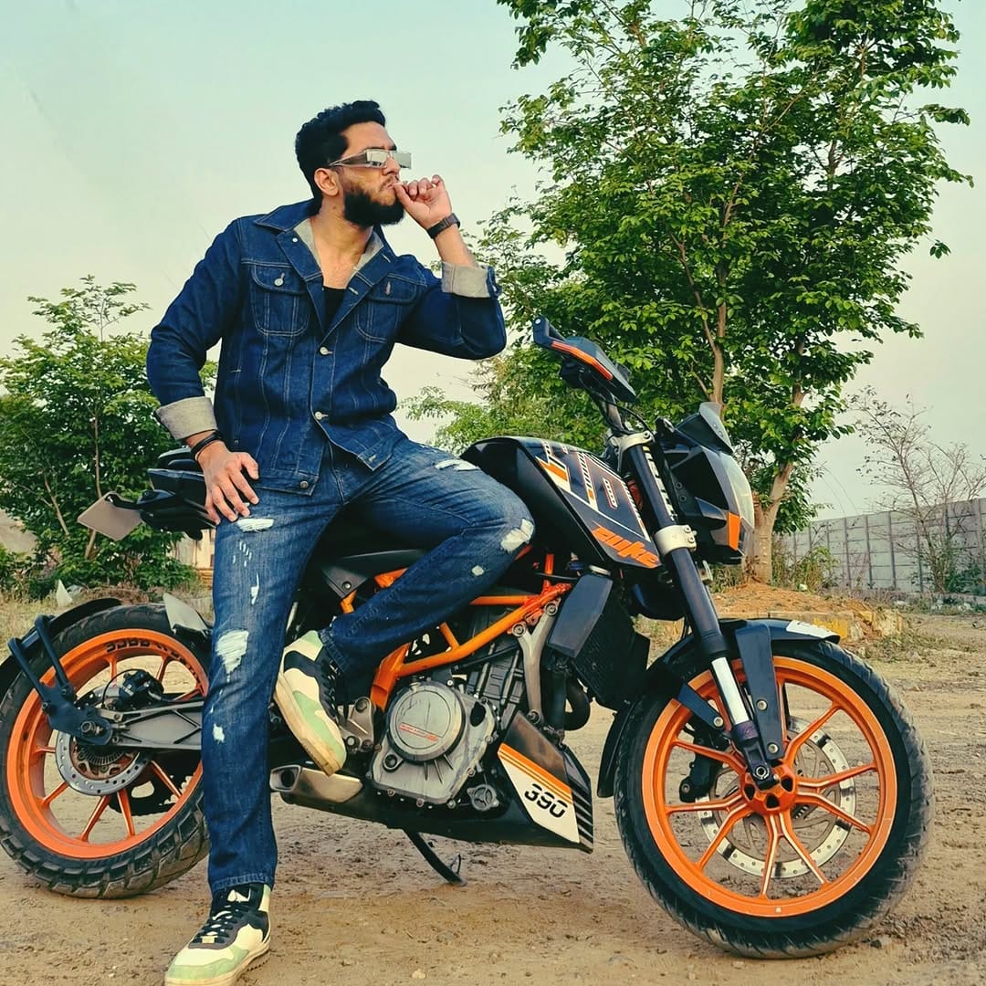 Post 3 by Mohammed Zubair Safi on Instagram (image)
