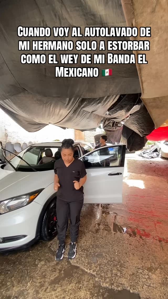 Post 7 by ♡𝐌𝐢𝐥𝐚𝐧♡ on Instagram (video)