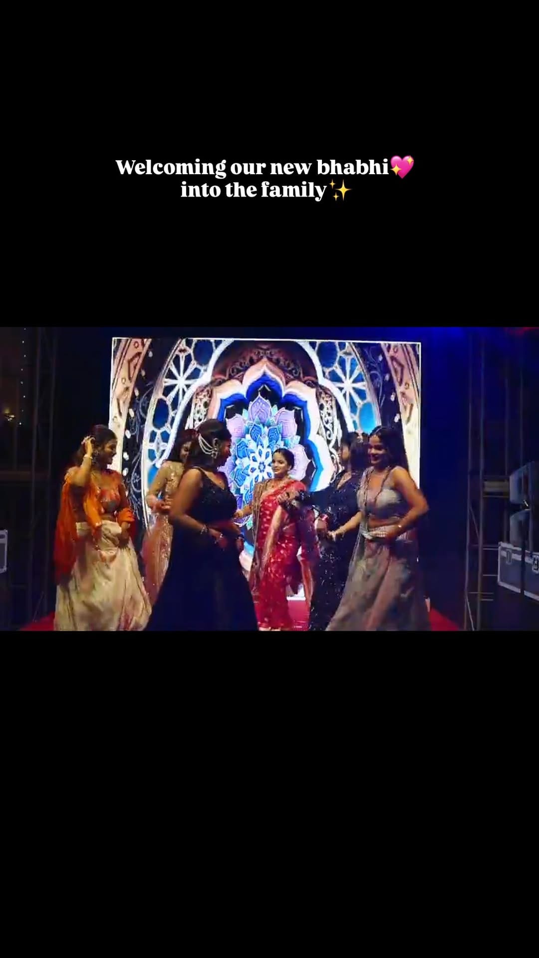 Post 4 by 🅱🅷🆄🅼🅸 🆂🅴🅽 🅿🆁🅰🅹🅰🅿🅰🆃🅸 on Instagram (video)