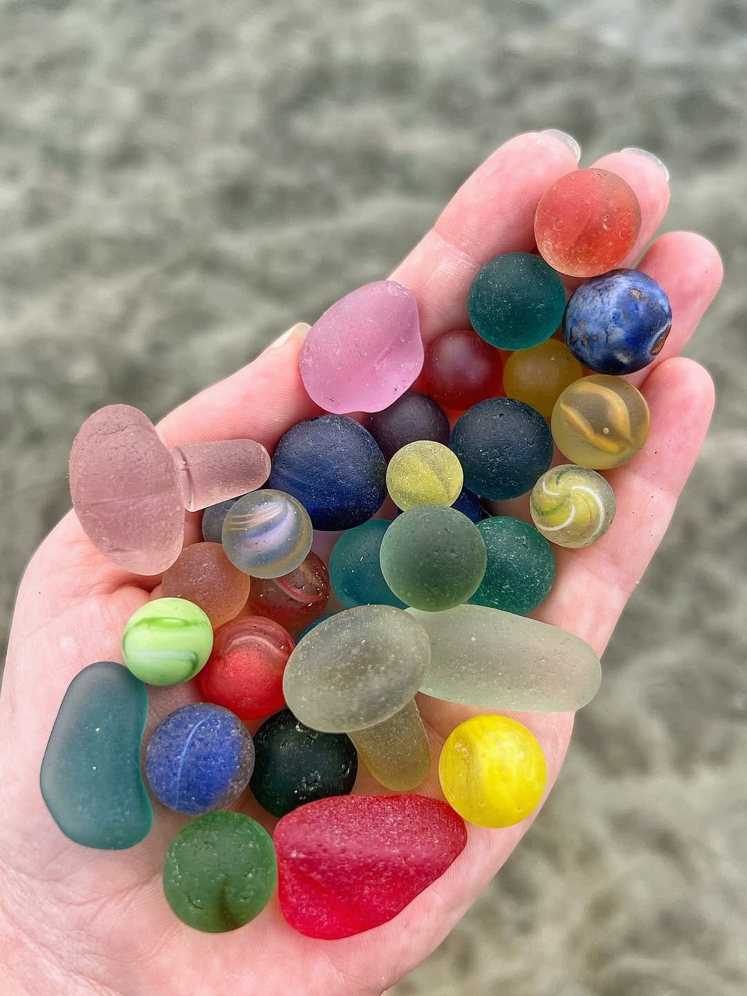 Post 10 by 🌺MauiBelle🌿🐚 on Instagram (carousel)