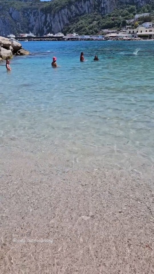 Post 7 by 𝐶𝑜𝑠𝑡𝑎𝑛𝑧𝑎 on Instagram (video)