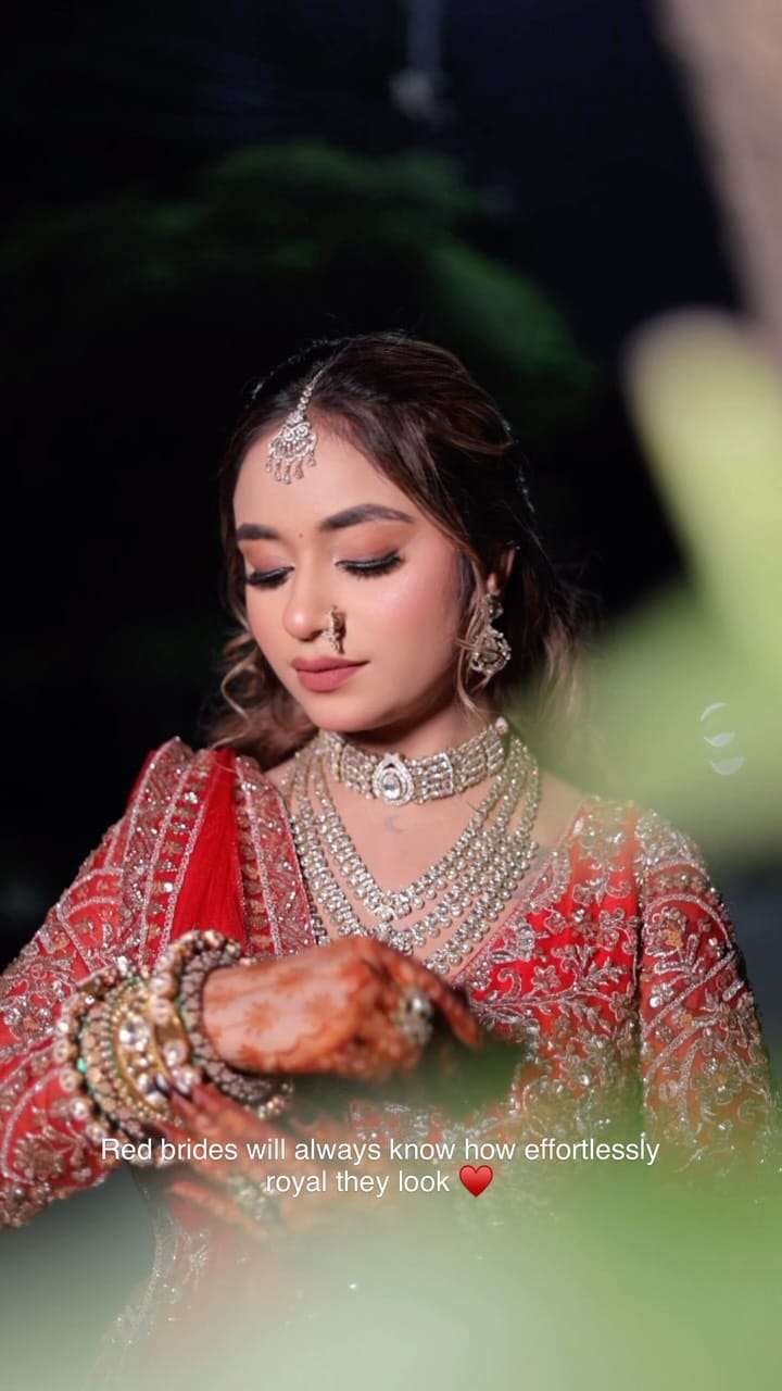 Post 4 by Deeksha🥀 on Instagram (video)