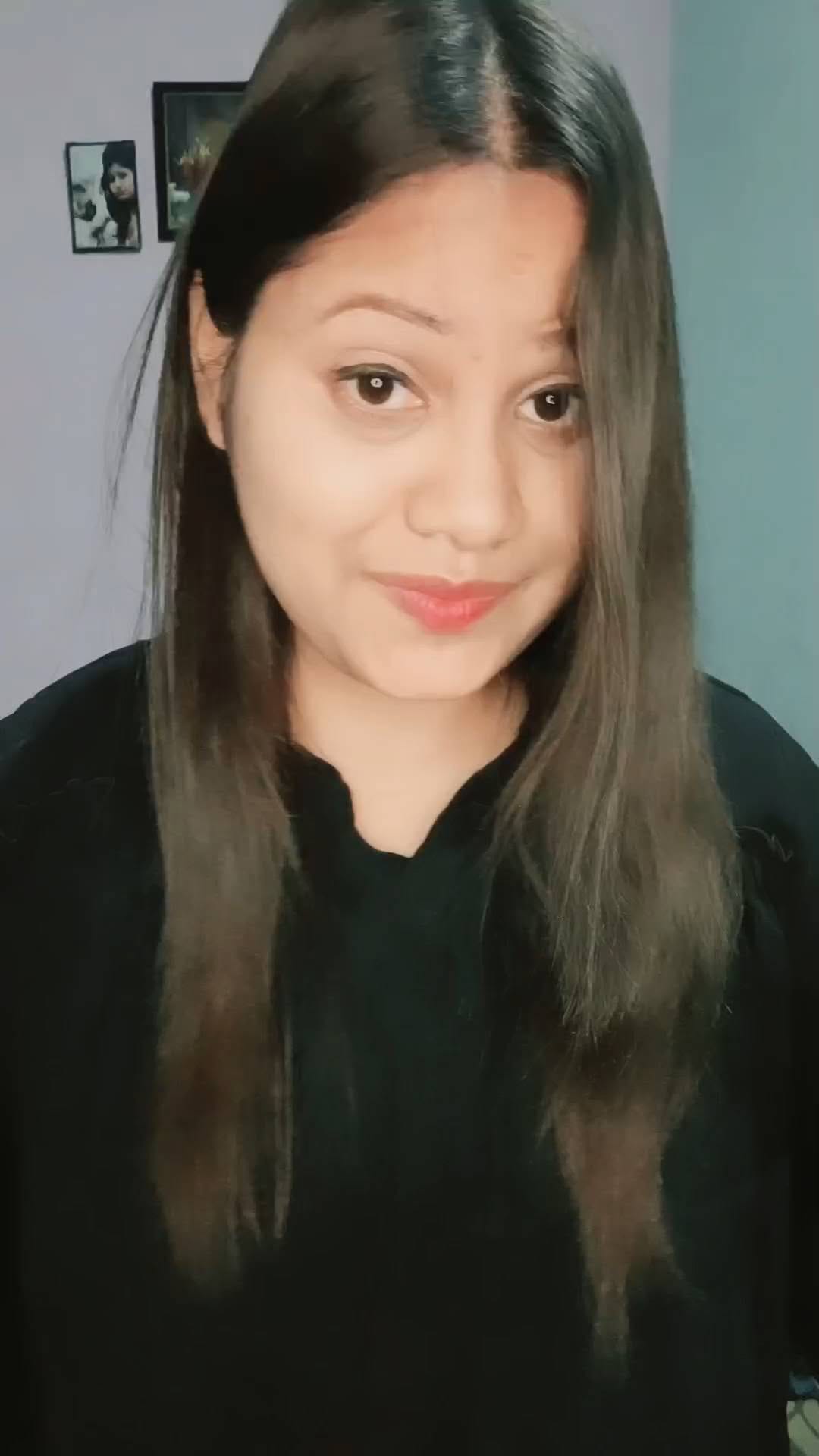 Post 5 by Sugandha pathak.... on Instagram (video)