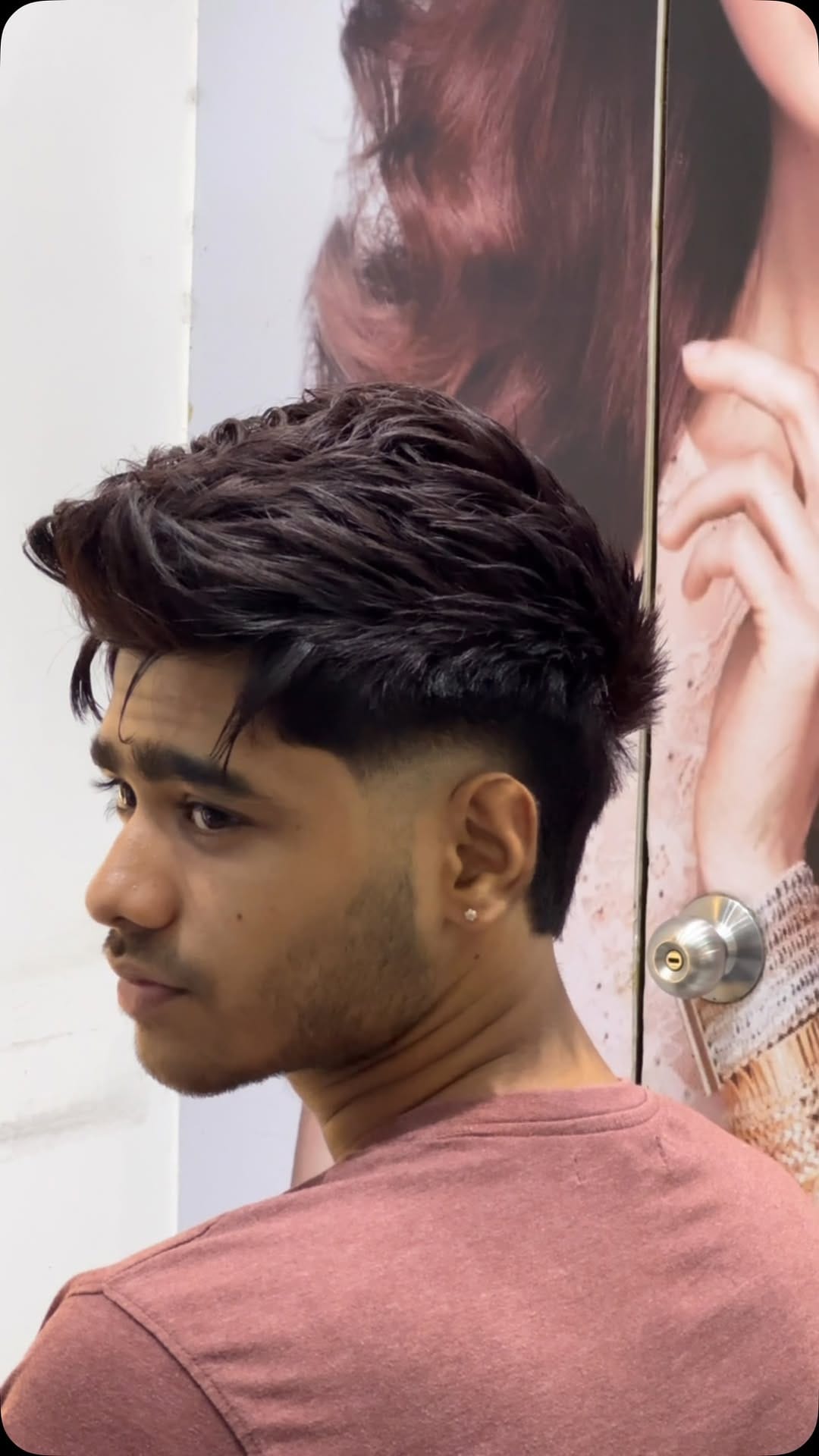Post 5 by Mumbai Hair Salon on Instagram (video)