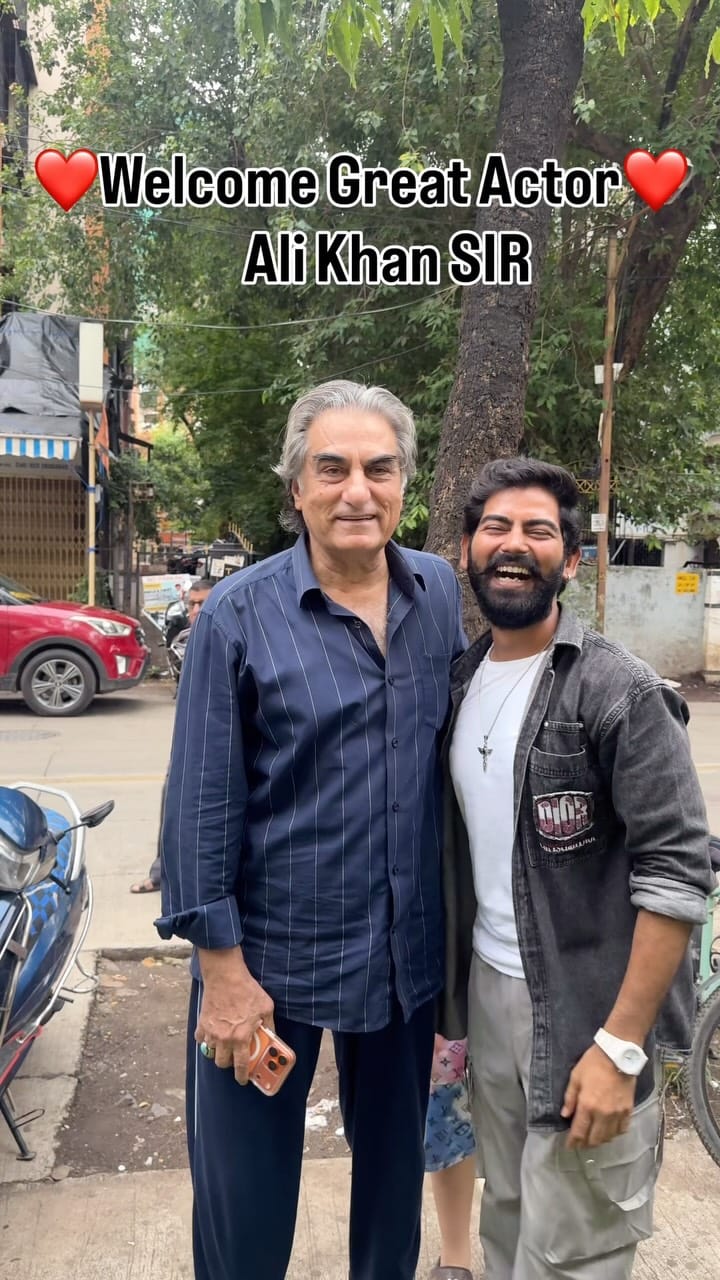 Post 3 by Mumbai Hair Salon on Instagram (video)