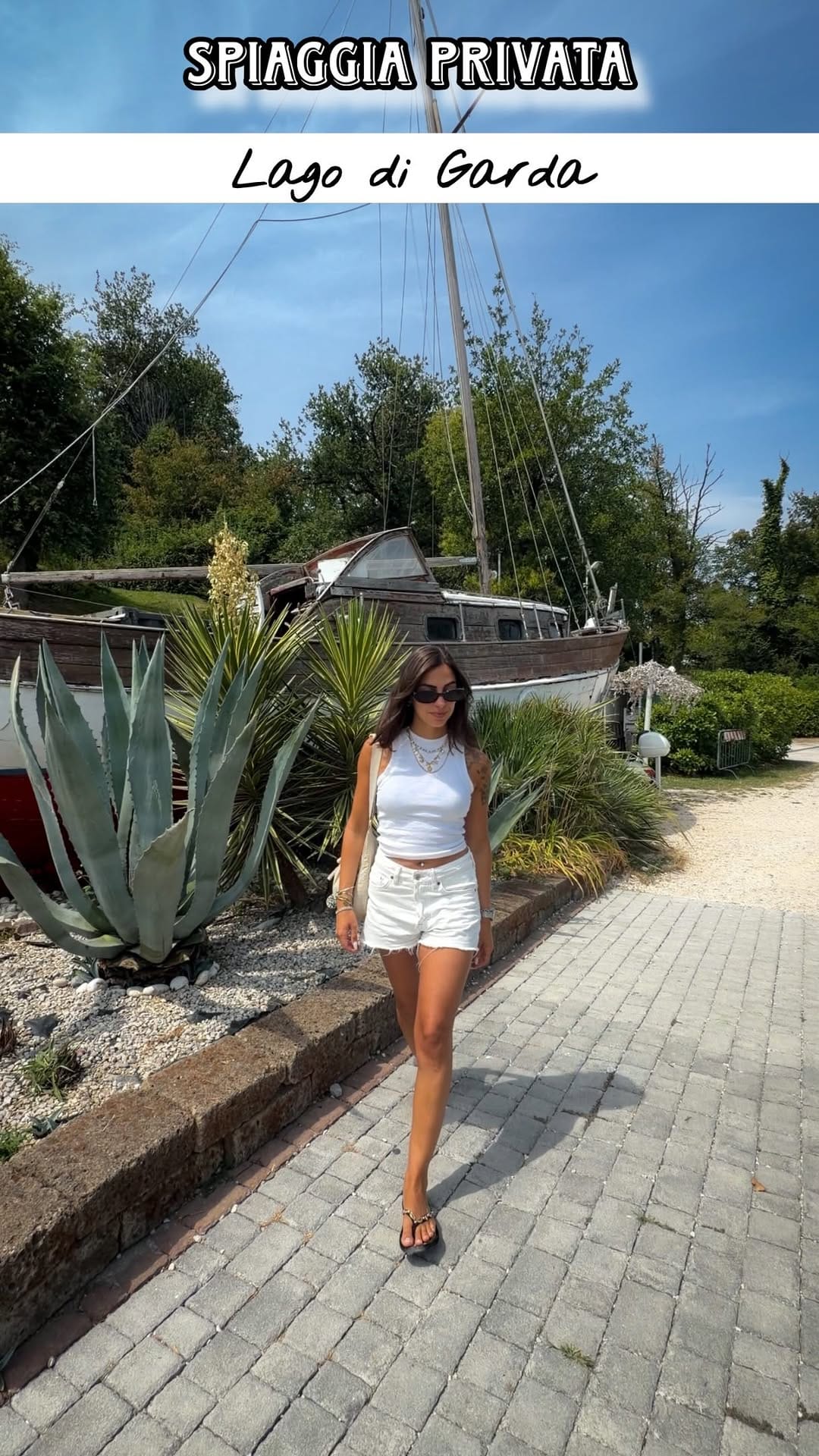 Post 3 by Laura Bodini on Instagram (video)