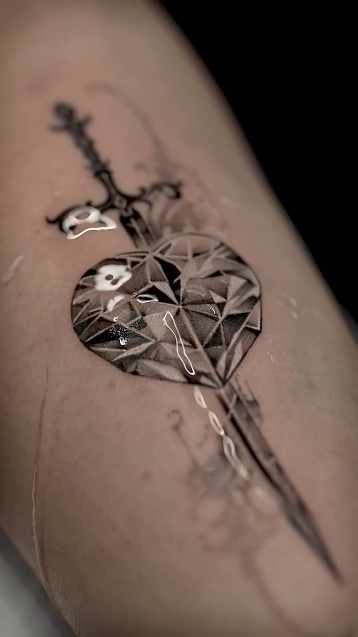Post 5 by SAM TATTOO & PIERCING | MUMBAI on Instagram (video)