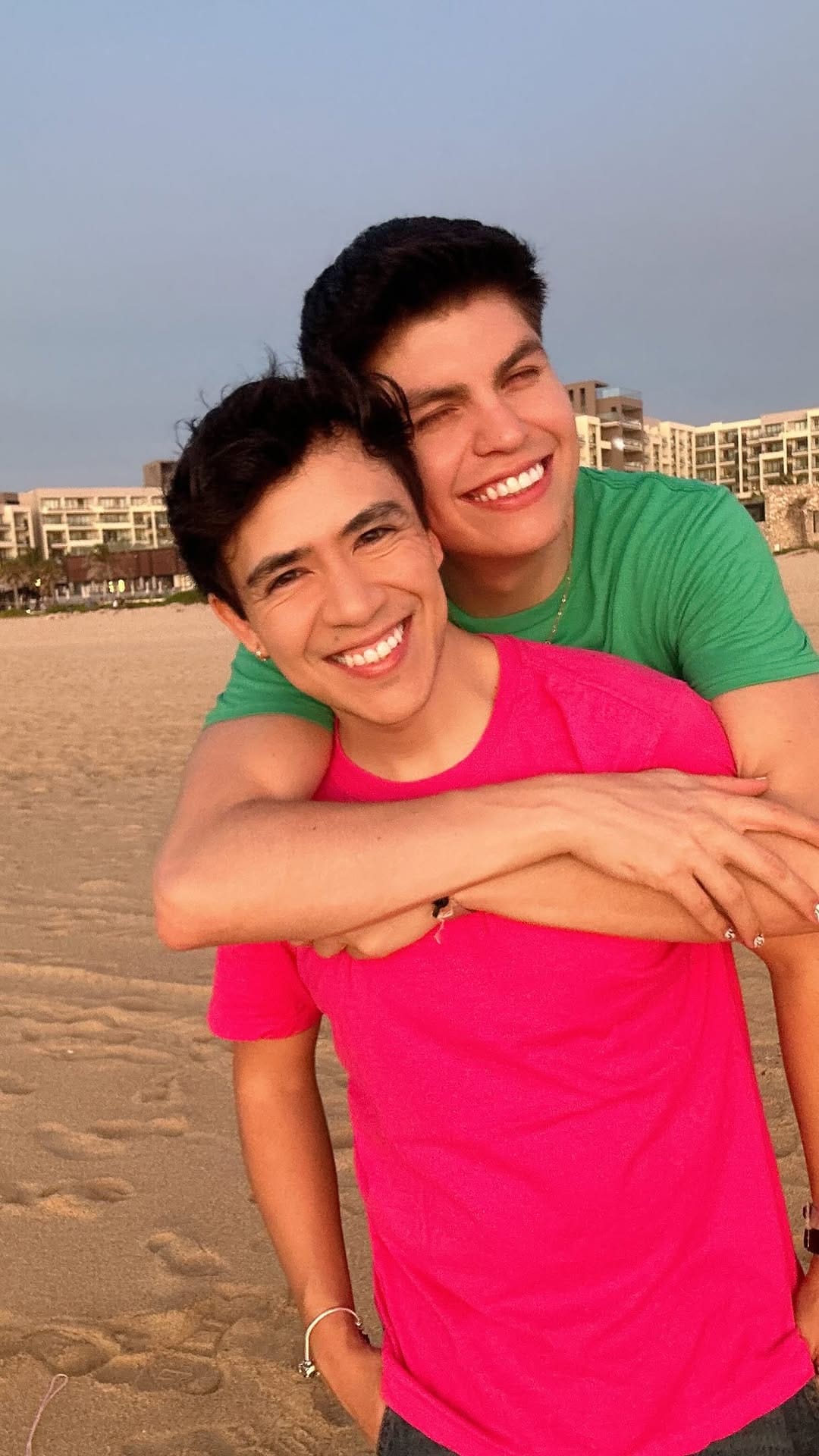 Post 2 by Serch Torres ♡ ̆̈ on Instagram (video)