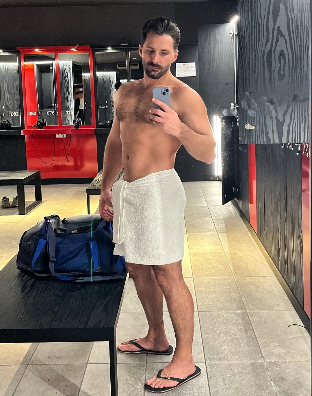 Post 8 by 𝓢𝓪𝓵𝓿𝓪𝓽𝓸𝓻𝓮 𝓒𝓪𝓵𝓪𝓫𝓻𝓮𝓼𝓮 on Instagram (image)