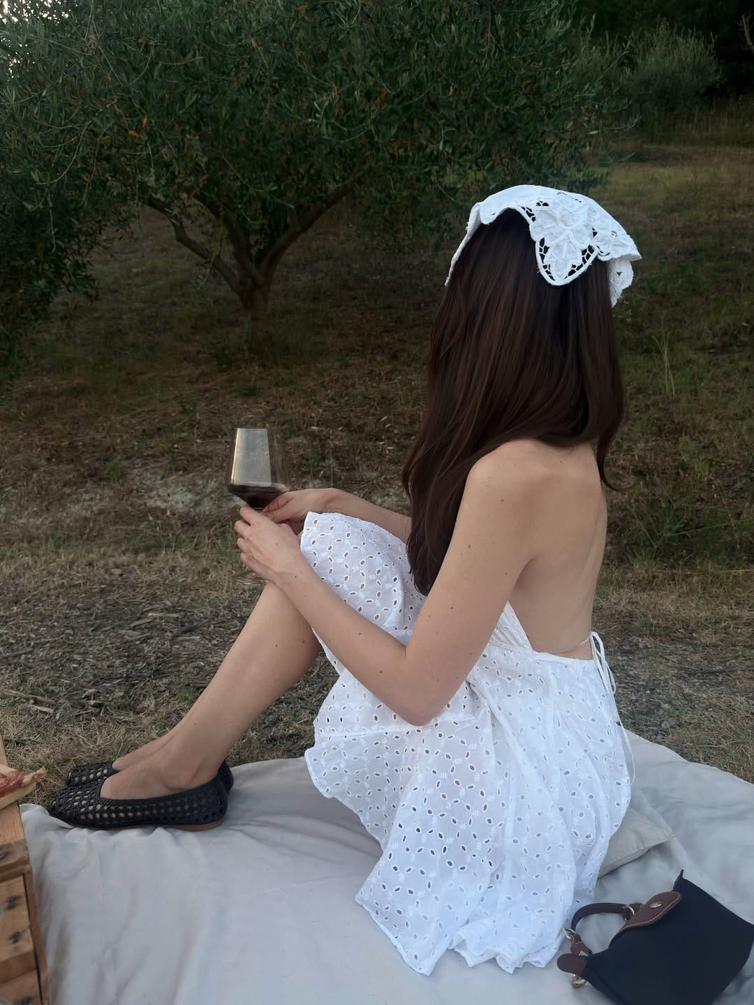 Post 3 by Modern Persephone on Instagram (carousel)