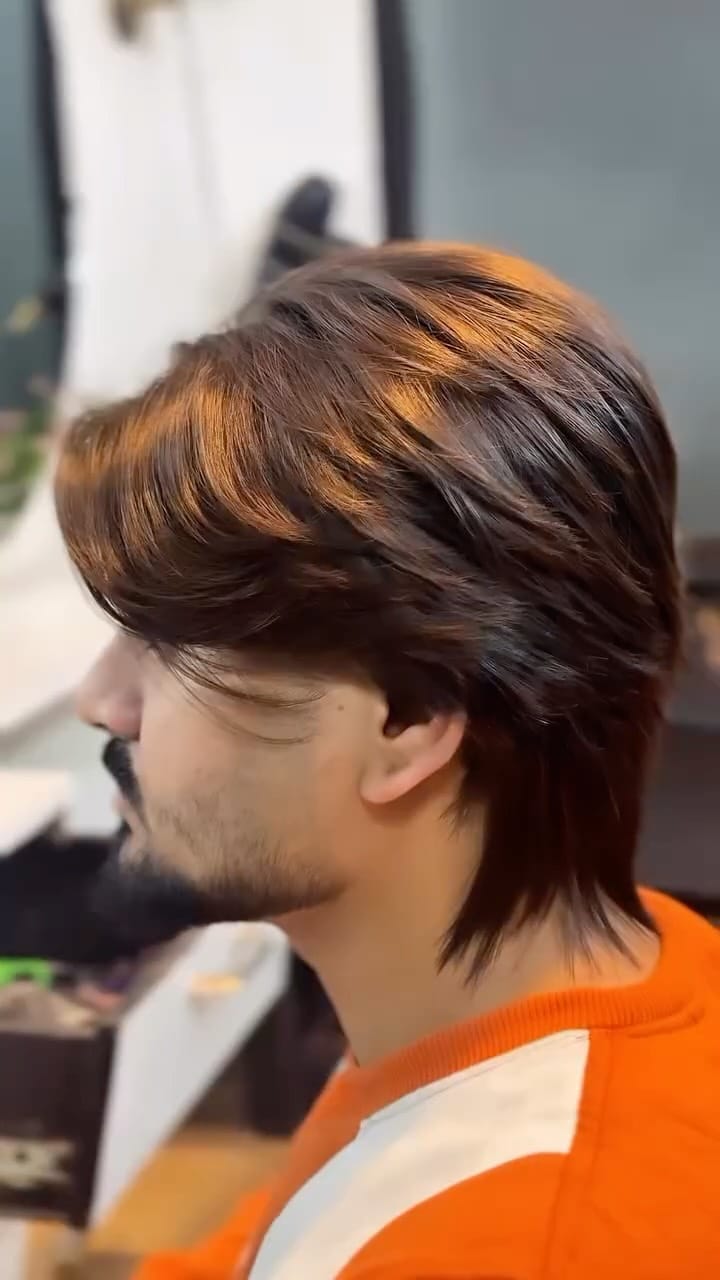 Post 1 by Sam hair artist on Instagram (video)