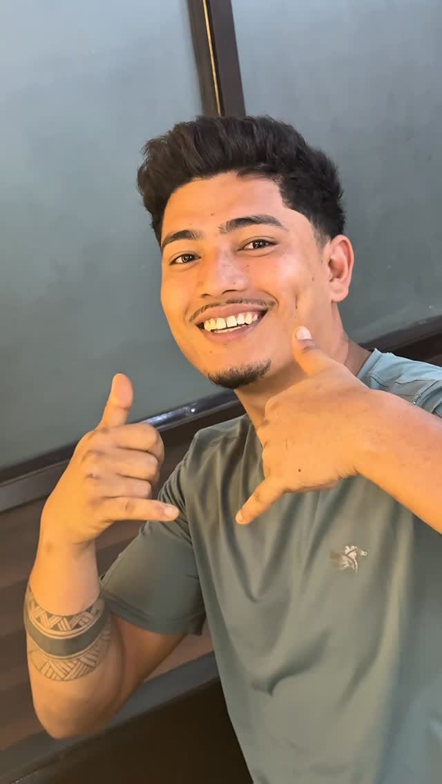 Post 7 by Sam hair artist on Instagram (video)