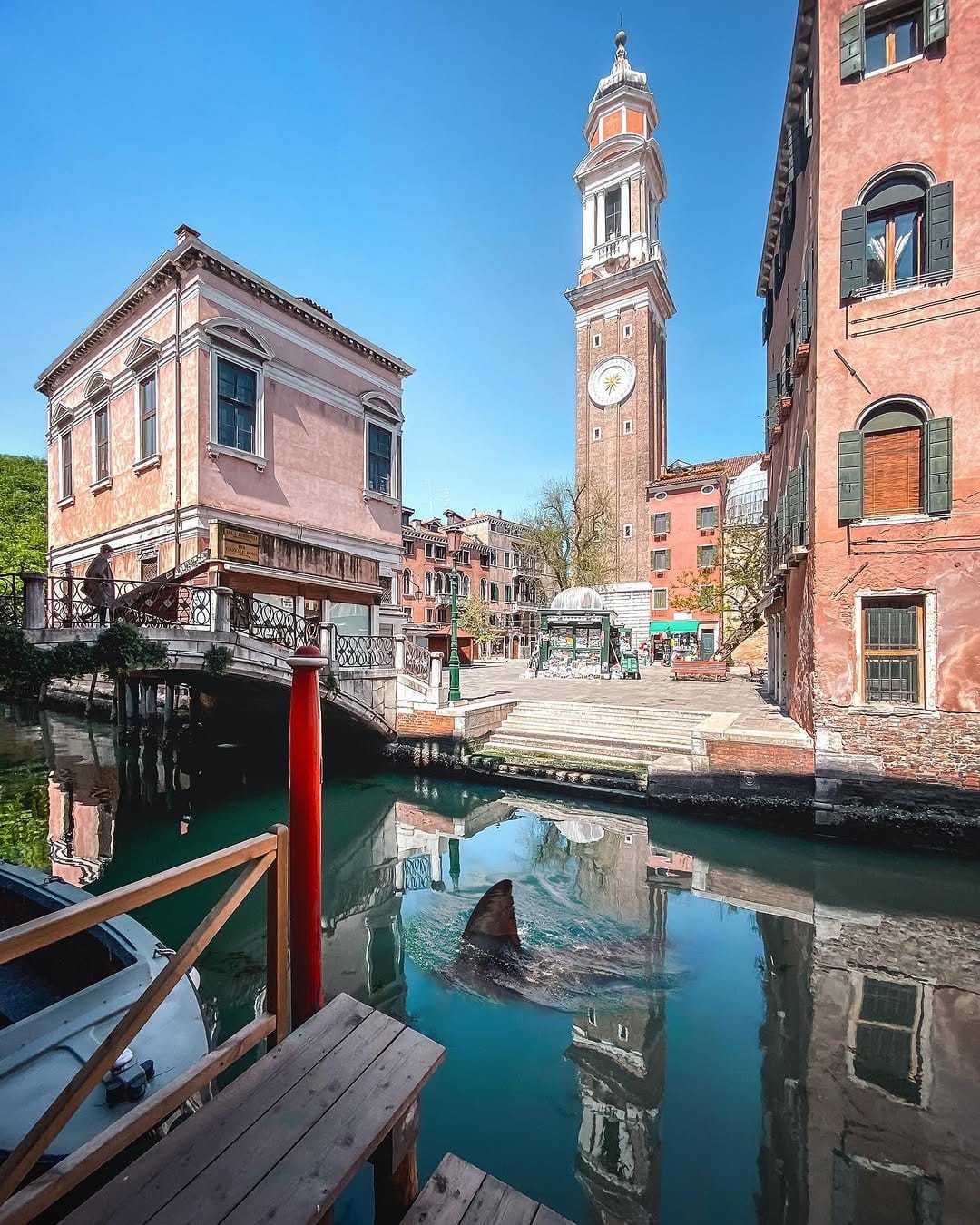 Post 4 by Marco Gaggio on Instagram (image)