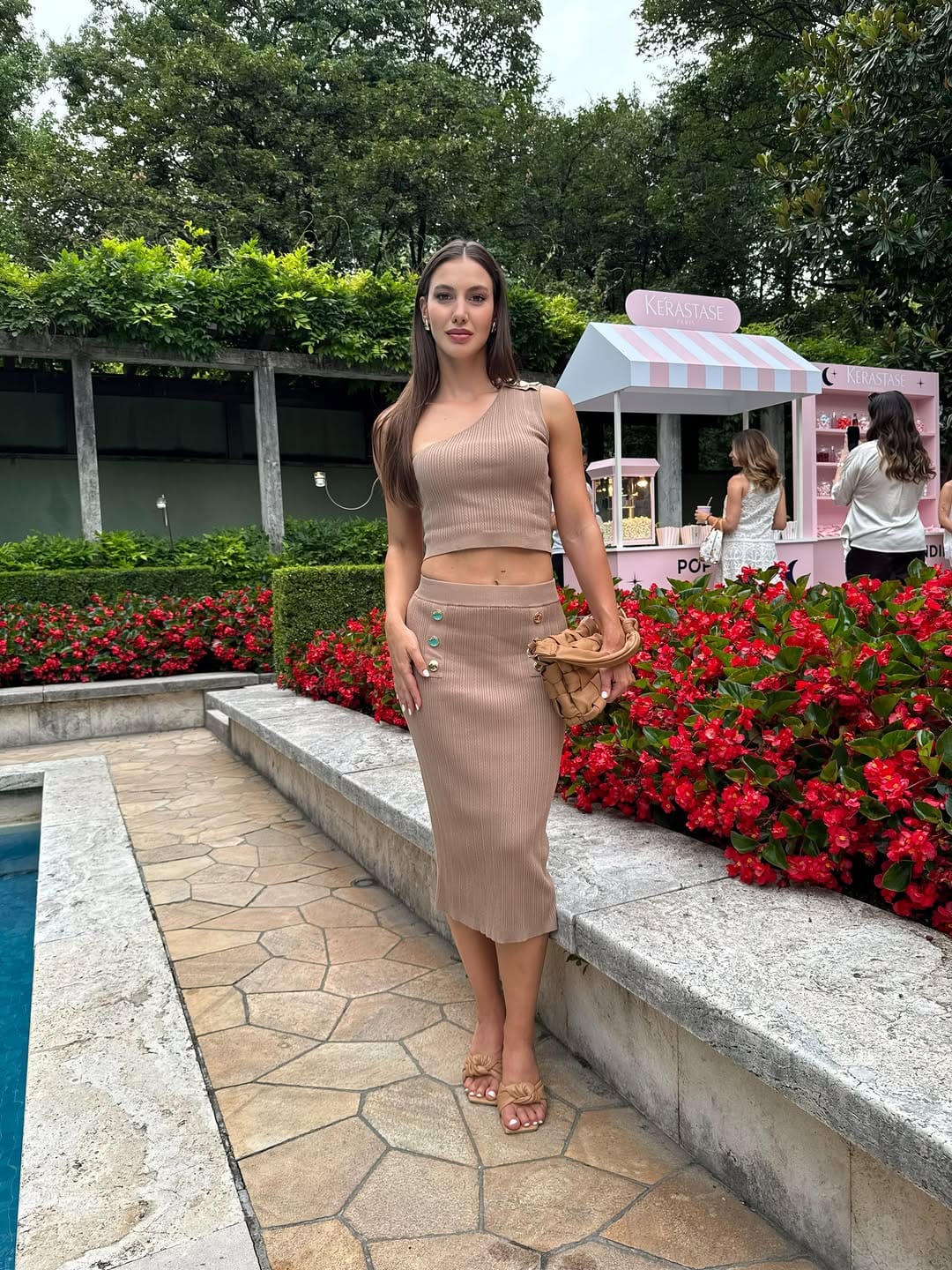 Post 2 by Federica N. | Model & Content creator on Instagram (carousel)